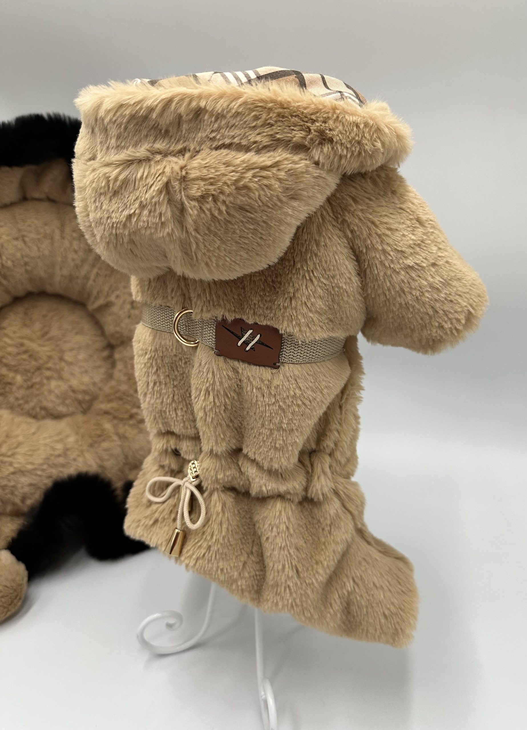 Kombinezon z uchwytem na smycz KMB 11